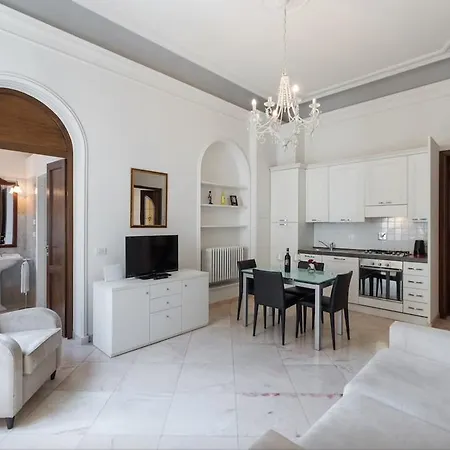 Scala Zara Uno Apartment